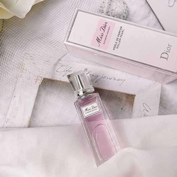 Mùi hương nước hoa Dior Miss Dior Blooming Bouquet Roller Pearl EDP tươi mát, nữ tính